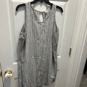 Old Navy Black and White Striped Dress